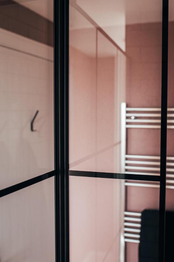The Main Street Burrow - Your Perfect Hideaway St Boswells ภายนอก รูปภาพ