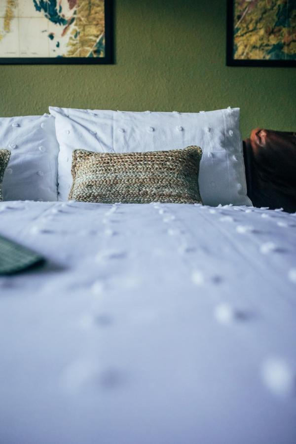 The Main Street Burrow - Your Perfect Hideaway St Boswells ภายนอก รูปภาพ